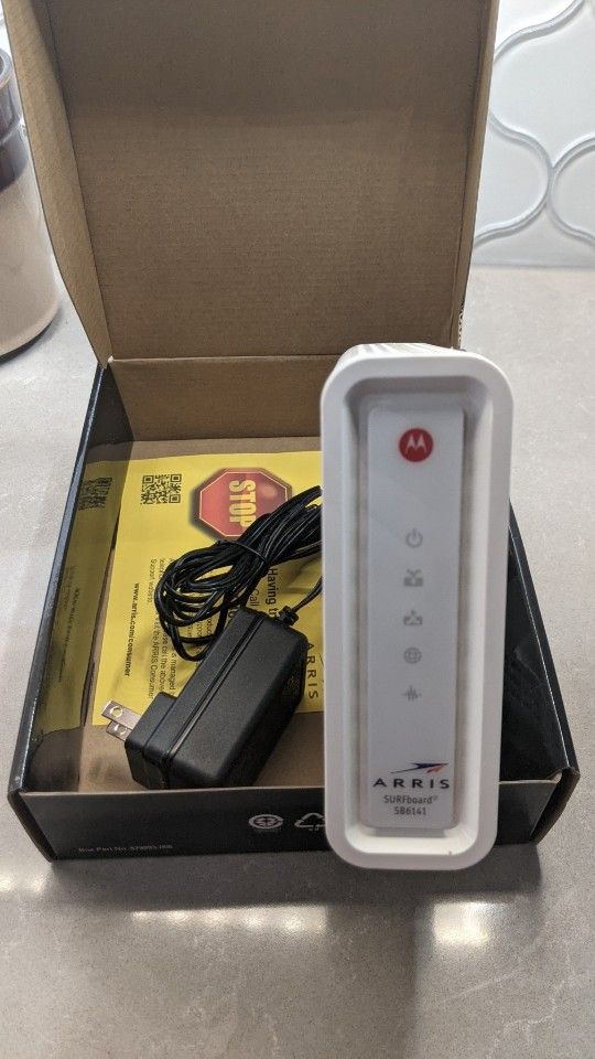 ARRIS SURFboard SB6141 Docsis 3.0 Cable Modem