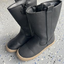 Girl's boots 9C