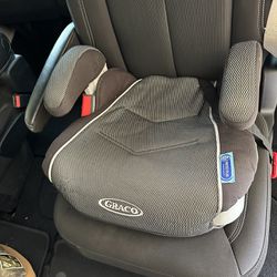 Booster Car Seat Up To 8yrs Old 