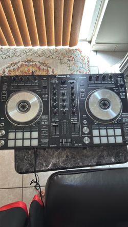 Pioneer DJ serato DDJ-SR2