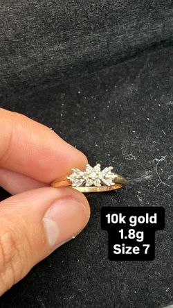 10k gold diamond ring