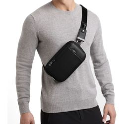 TUMI Arrivé Olten Crossbody Bag - Like New Condition