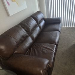 Queen,leather Sleeper Sofa