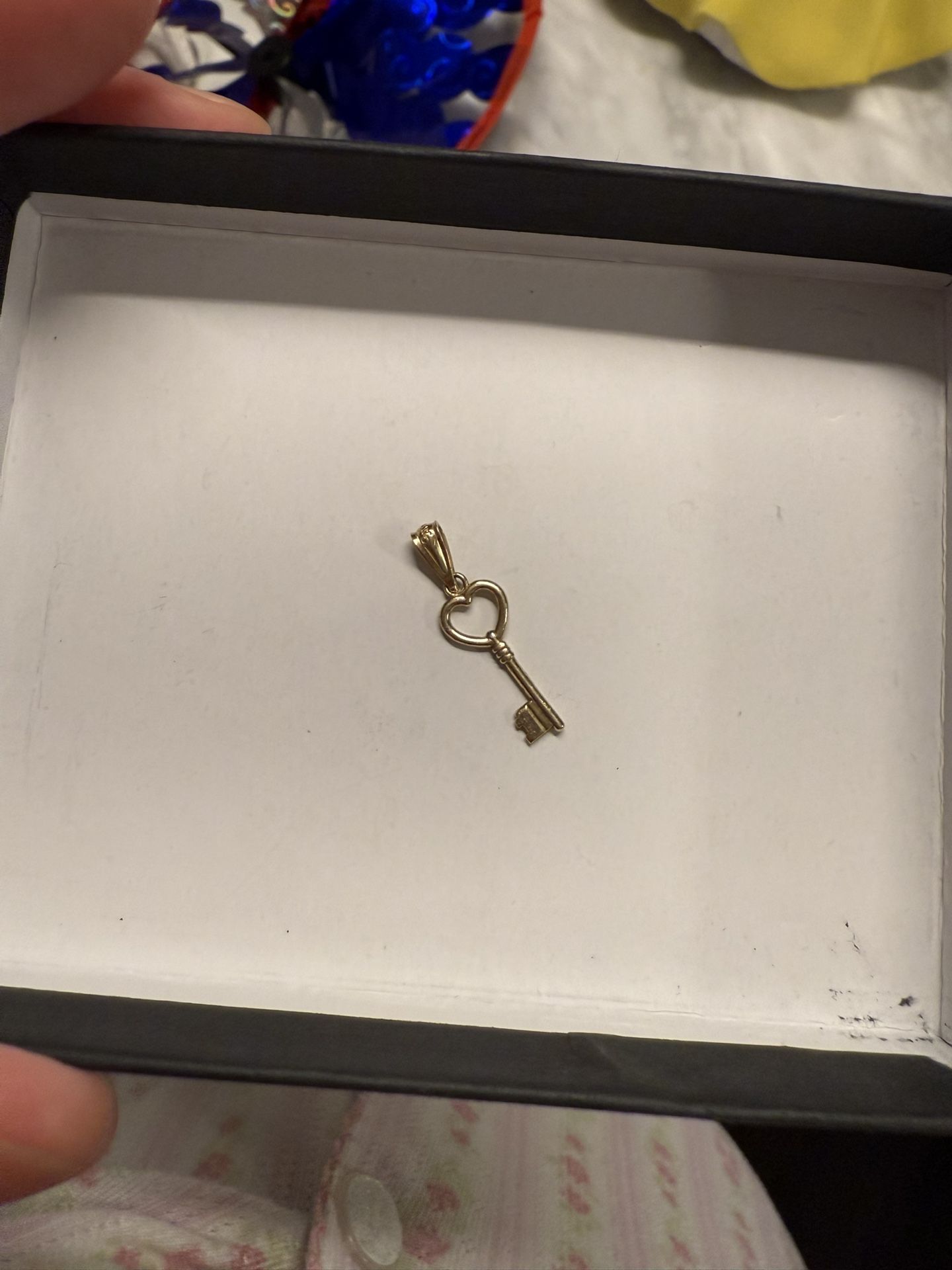 14k Gold Heart Key