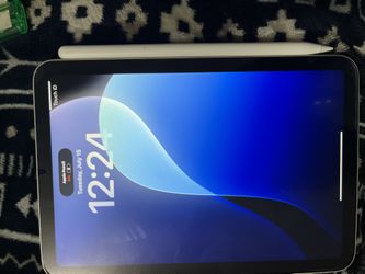 iPad Mini 6th Gen With Apple Pencil In The Box Barely Used