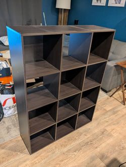 Shelving unit 4'x3'