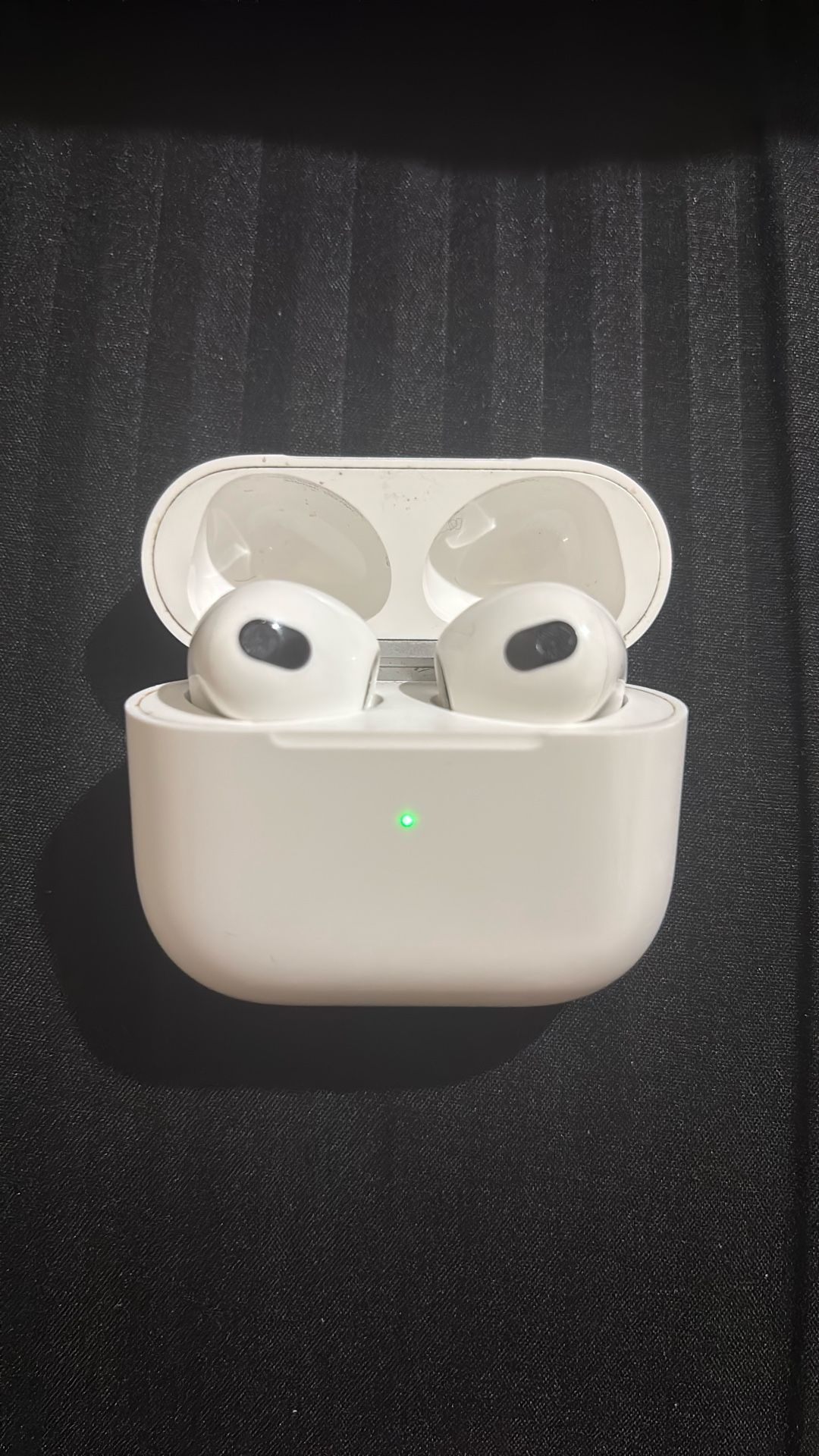 AirPods 3
