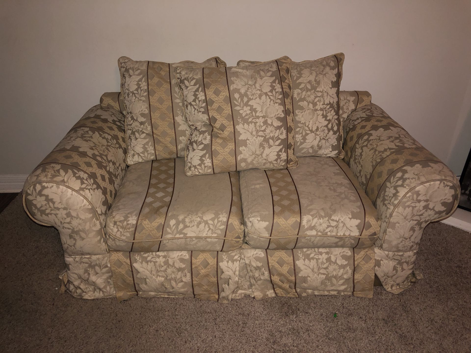 Love seat couch