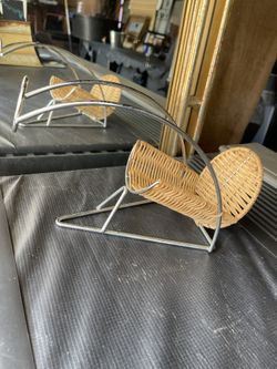 Fine Wicker Bottle Pourer/Holder 