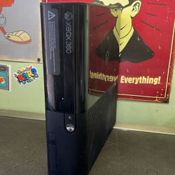 Xbox 360 E