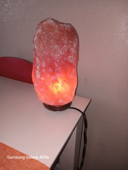 Large adjustable Himalayan Salt lamp - Turlock