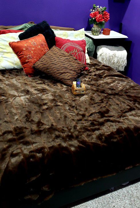 Christmas Guest Room Mink Faux Fur & Everything Else $85 for ALL