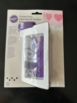 Wilton Texture Press - Dots