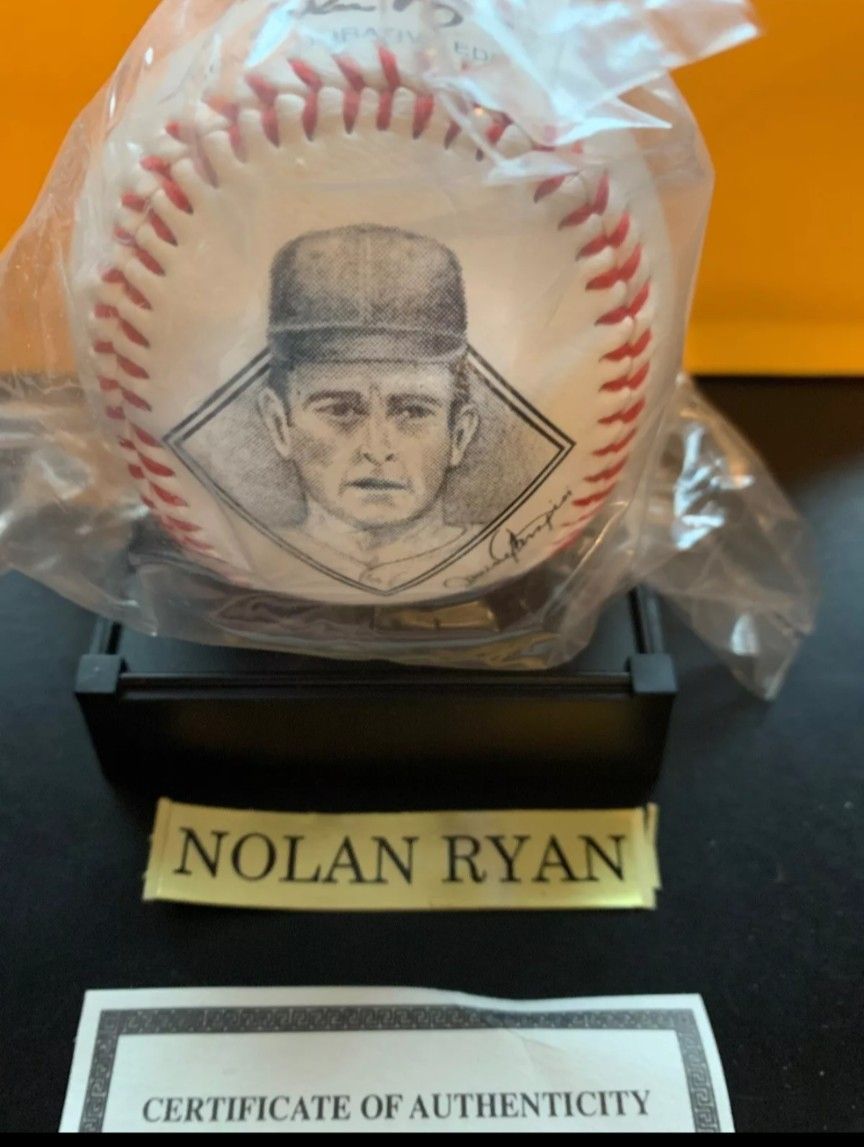 Nolan Ryan Houston Commemorative Baseball Avon W/ Stand/Box/Name COA Sealed 1995