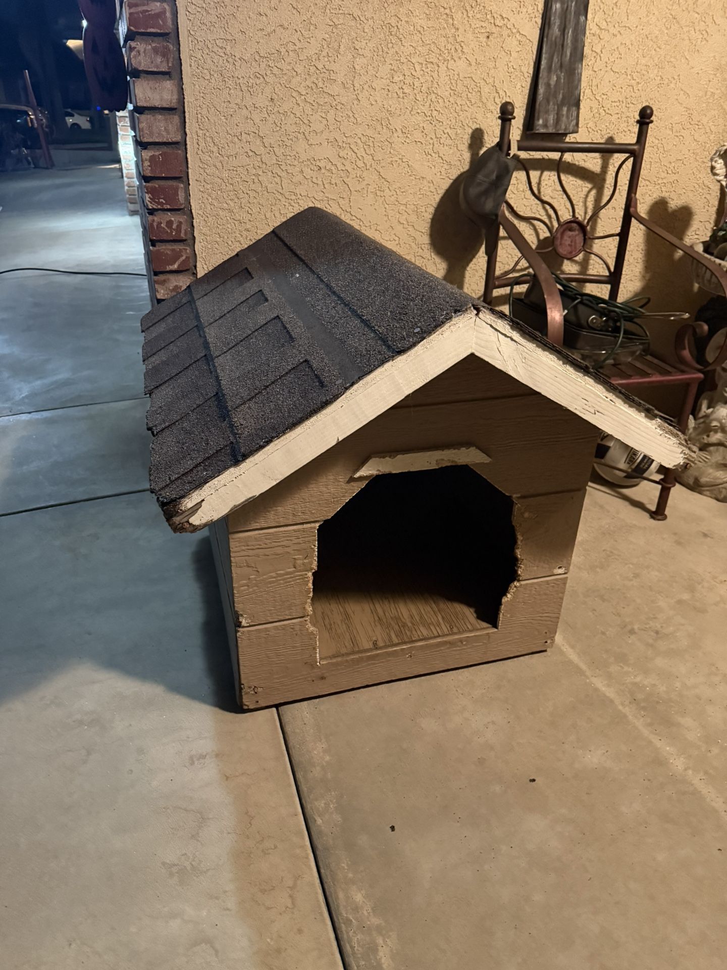 Dog House