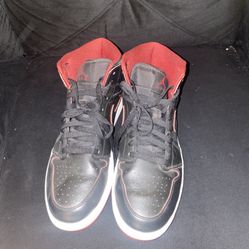 Used Air Jordan 1 Mid Black/Red Size 11.5