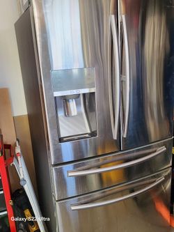 Refrigerator samsung