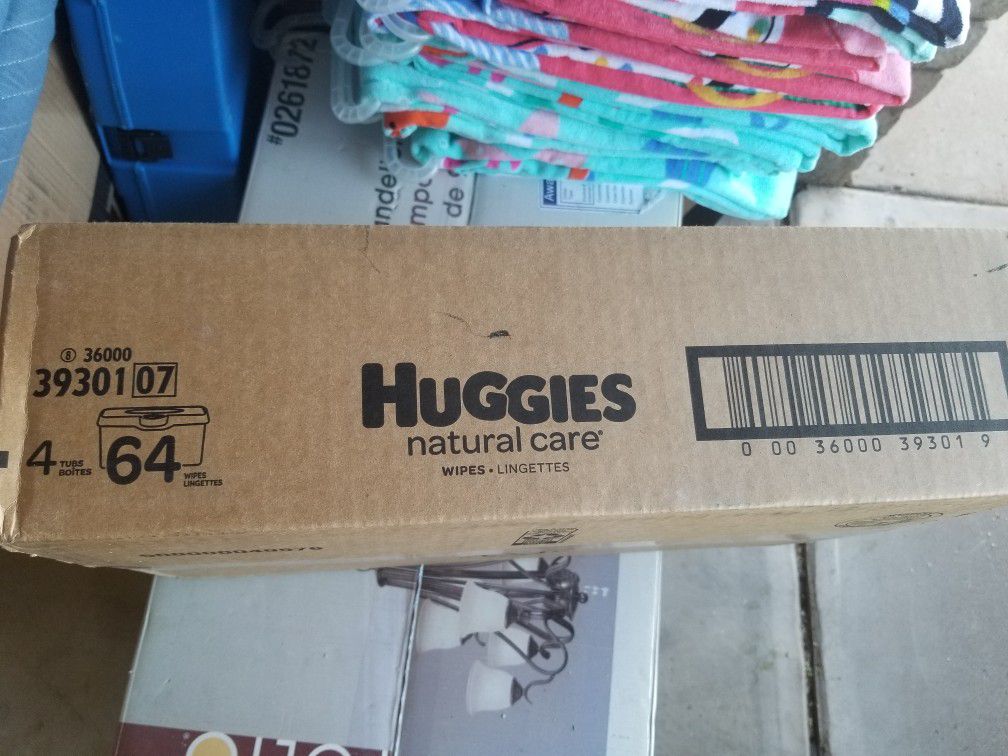 4 pack huggies wipes natural care