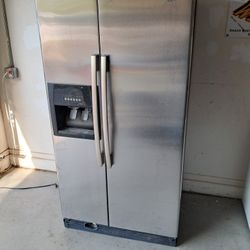 Whirlpool Garage Fridge