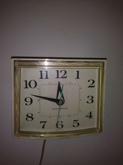 Vintage electric wall clock