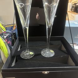 WATERFORD wishes toasting flutes- love & romance 