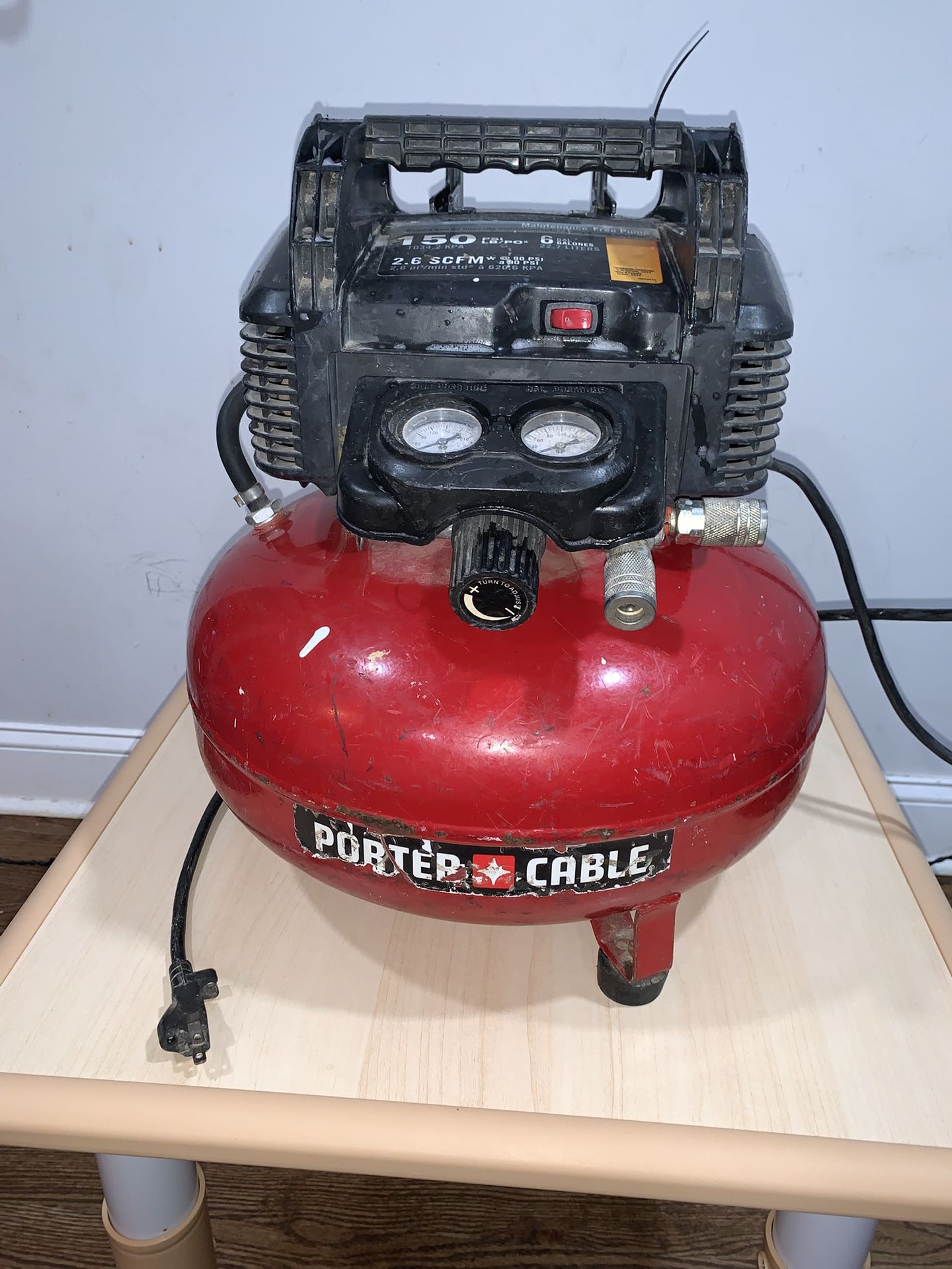 PORTER-CABLE Air Compressor, 6-Gallon, Pancake, Oil-Free