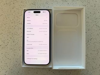 iPhone 17 Pro Max - Unlocked - Mint Condition