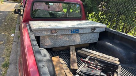UWS truck tool box