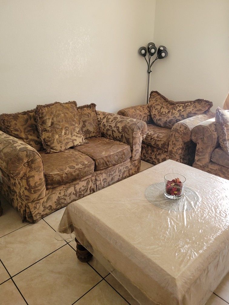 Sofa Set