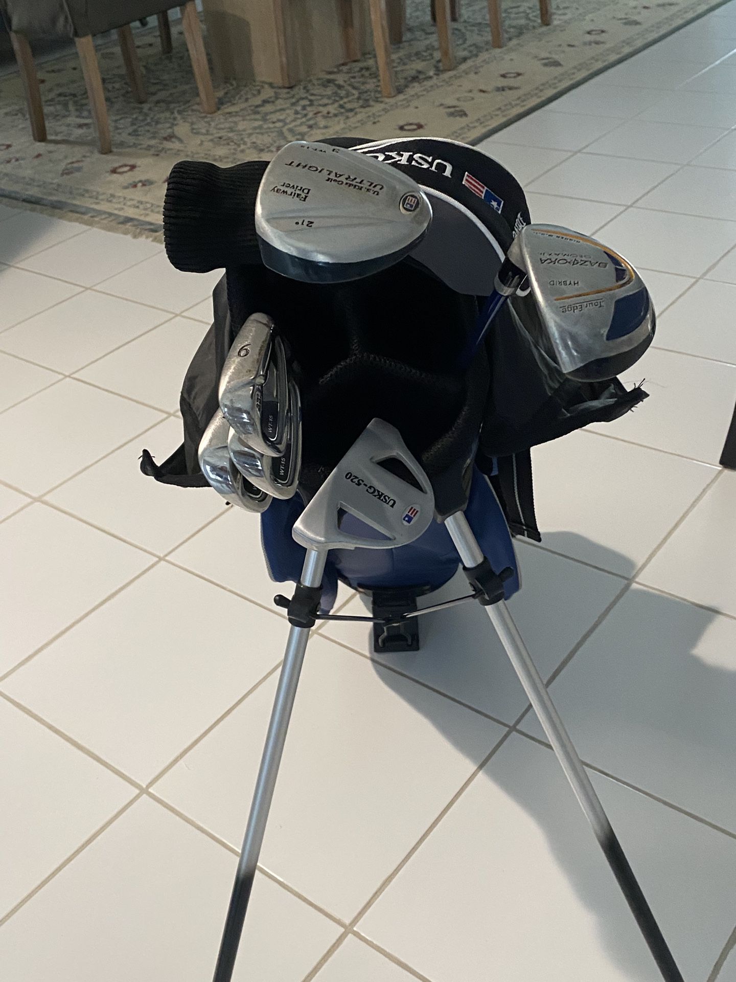 Kids Golf Clubs And Bag