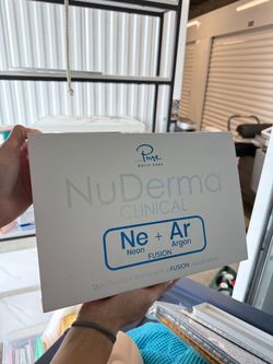 NuDerma Clinical High-Frequency Facial Wand – Neon + Argon Fusion – 6 Attachments