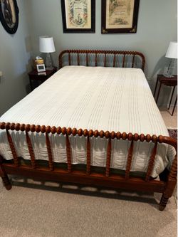 Antique Spool Bed