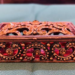 Vintage Stunning Jeweled Trinket/jewelry Box