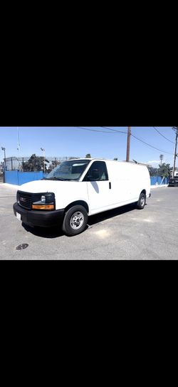 2014 GMC Savana