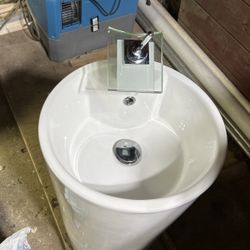 Gently Used Sink 