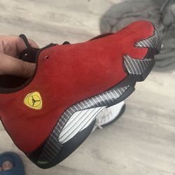 Jordan 14 Ferrari Size 4