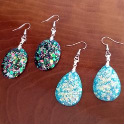 Faux Blue Opal Teardrop Dangle Earrings And Multicolored Glitter Oval Dangle Earrings 