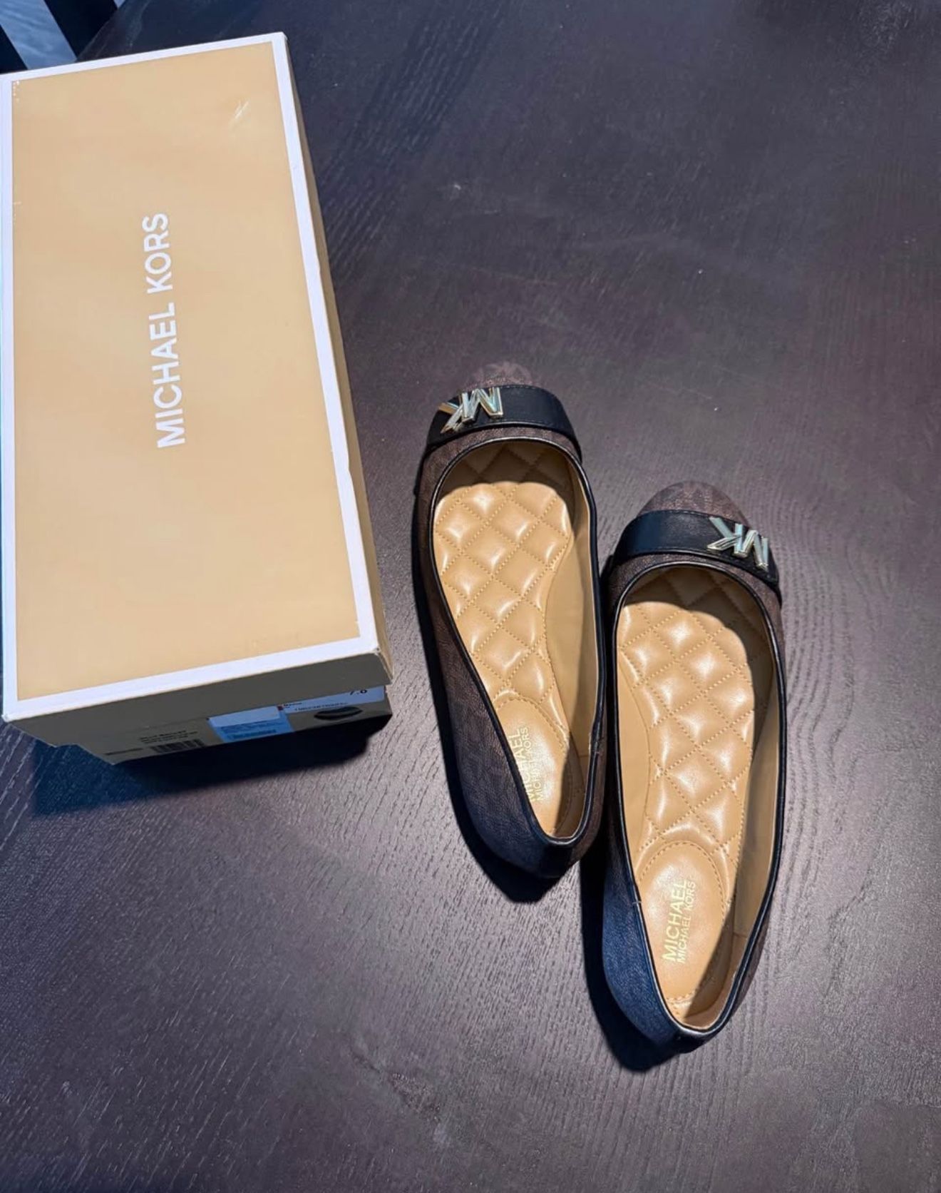 MK - Jilly Logo Ballet Flat - Size 7