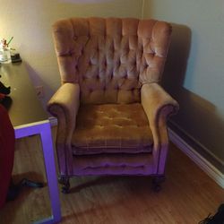 Velvet Pink Wingback Chair 
