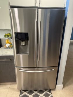 Samsung Fridge & Range stainless steel