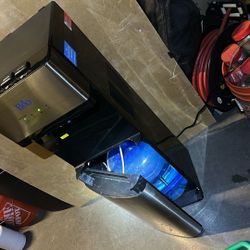 Brio Water Dispenser Hot/Cold W/Ozone Cleaning Feature!