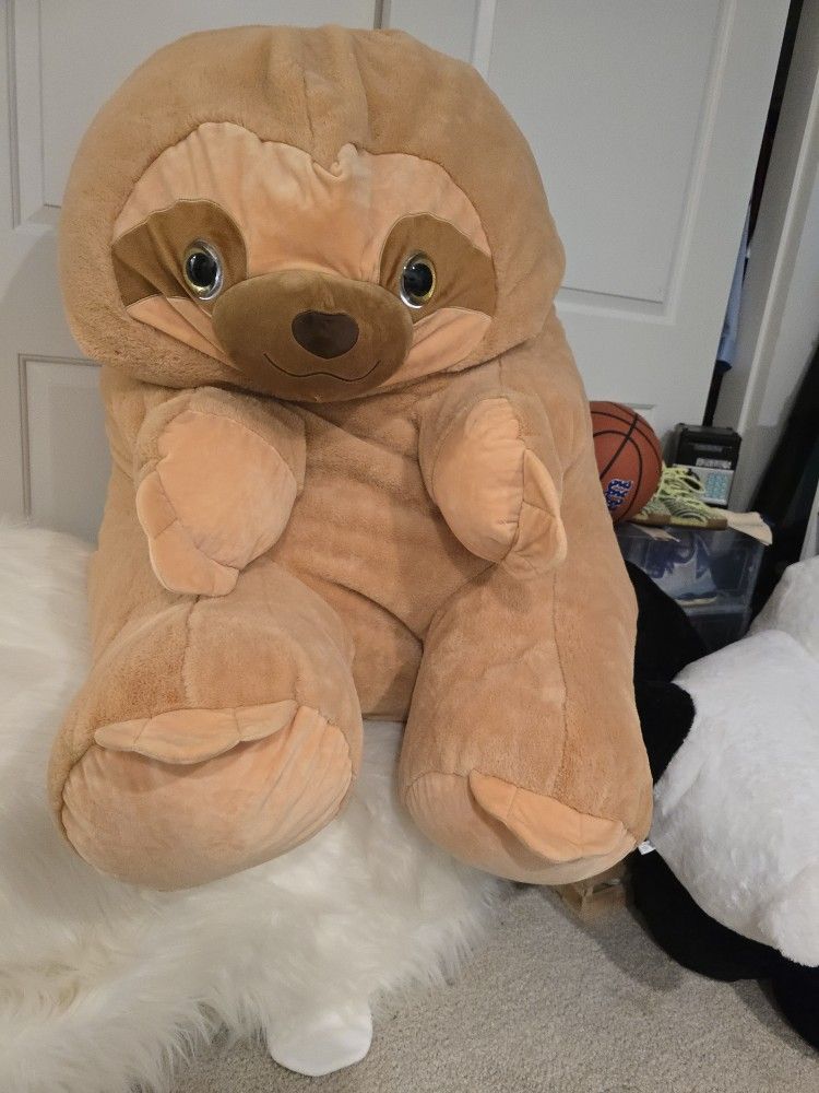 Giant Sloth Like New
