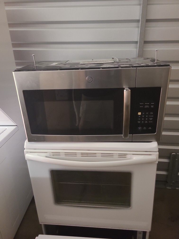Ge Over The Stove Stainless Steal Microwave