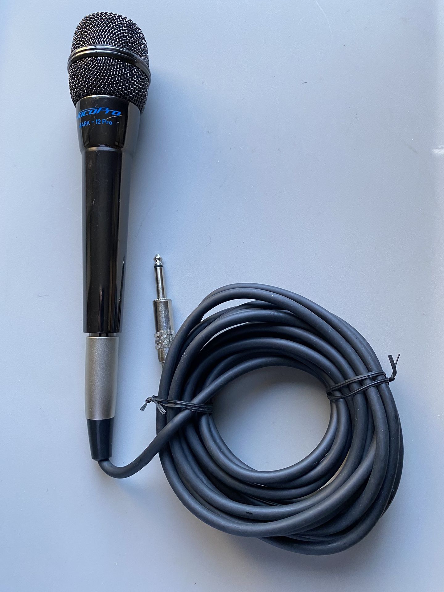 Vocal Mark 12 Pro Microphone W/ Audio Cable