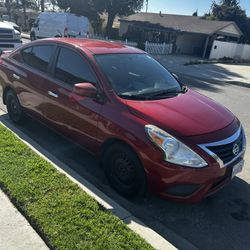 2015 Nissan Versa SV