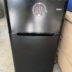 3.2 Cu. Ft. Compact Refrigerator - HC32TW10SB - Haier Appliances