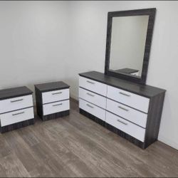 Đręsser Whįt Mįrror  Anđ Ţwo Nąighţsţanđs /// Çomođa Çon Ęspęjo  Y Đos Męsitas