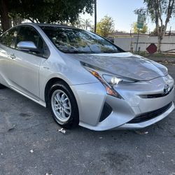 2016 Toyota Prius