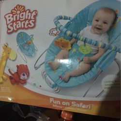 Fun On The Safari Bouncer Seat