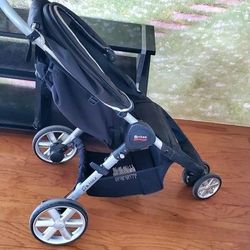 Britax Baby Stroller  In Excellent Condition 
